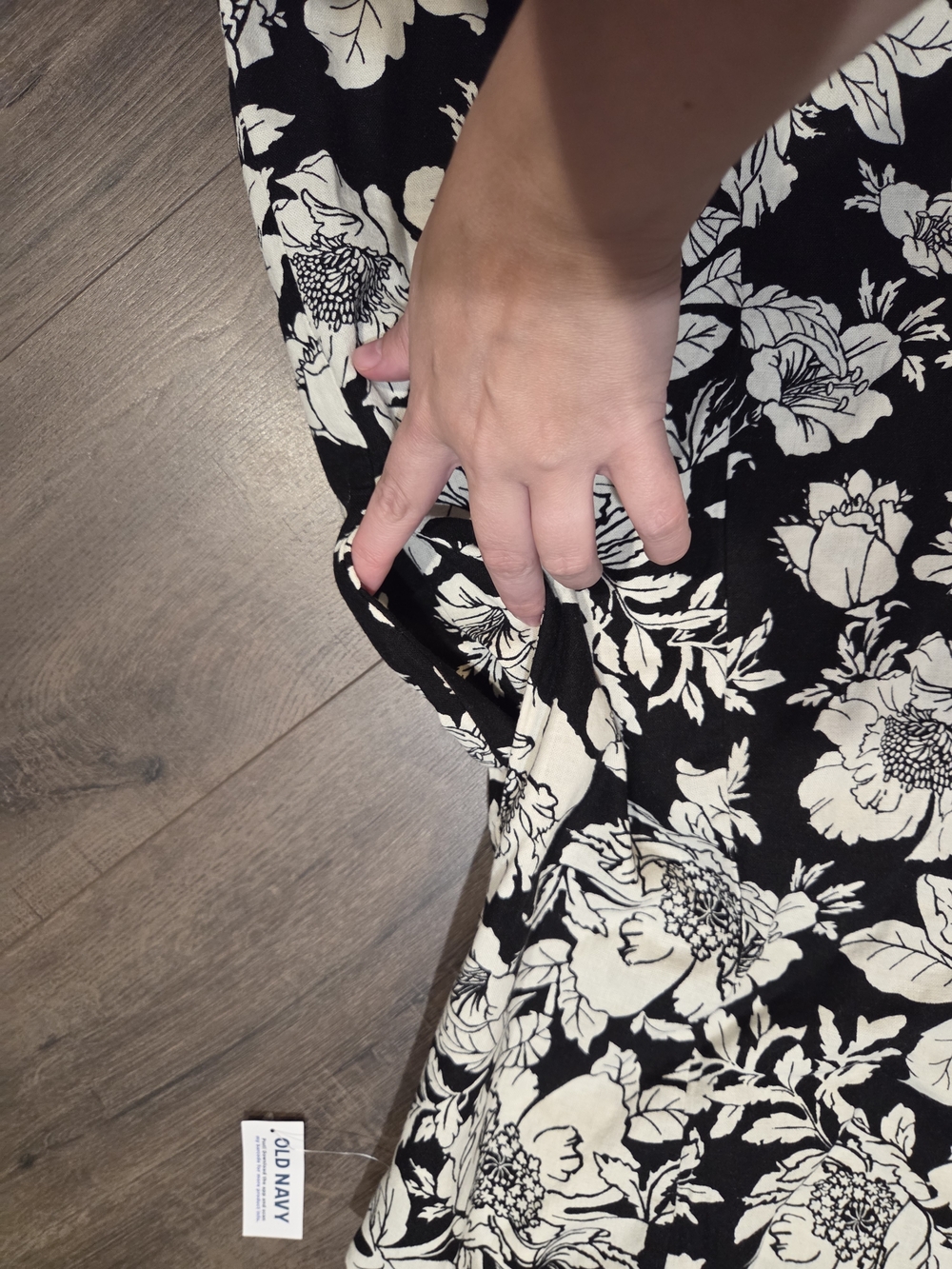 Old Navy Black & Cream Floral Strapless Dress - Picture 2 of 4